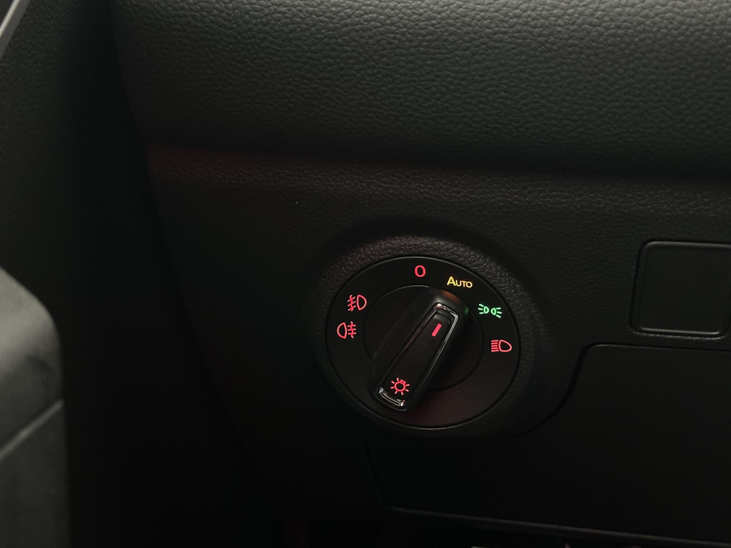 44840727-36.jpg